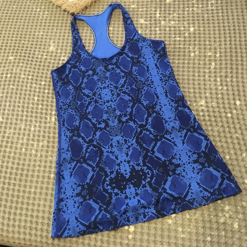Lululemon Cool Racerback Sz 8